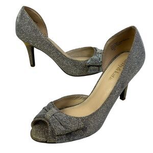 KELLY & KATIE Heels Size 6.5 Silver Sparkles Peep Toe Bow Mid 3” Heel